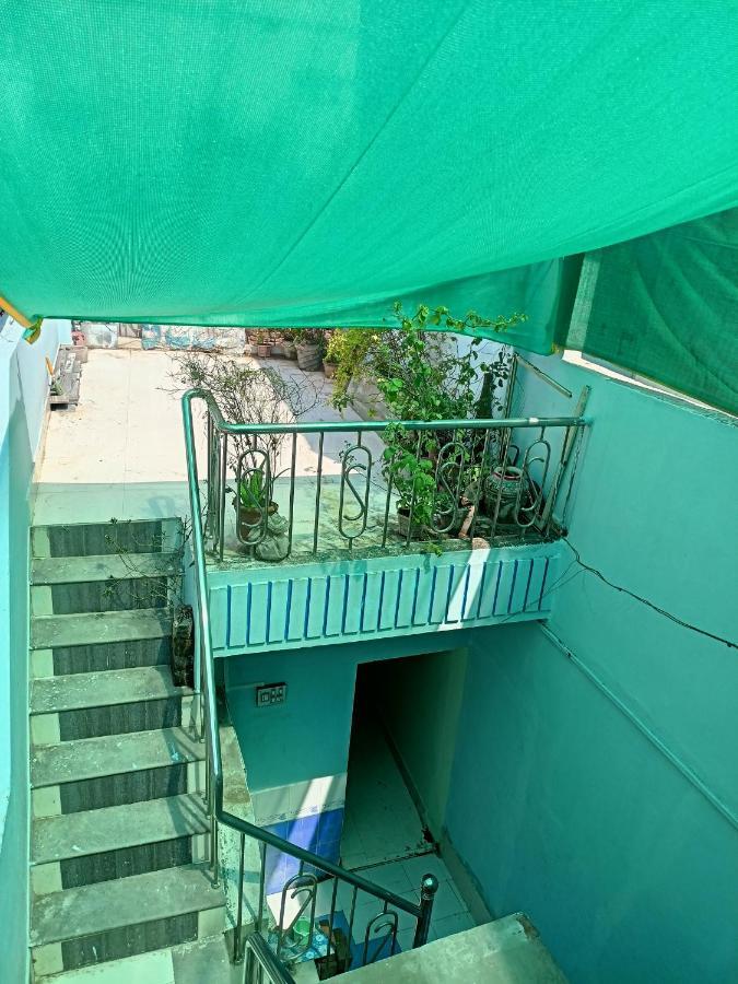 Baba Guest House อุจเจน ภายนอก รูปภาพ