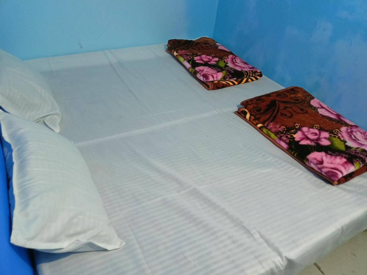 Baba Guest House อุจเจน ภายนอก รูปภาพ